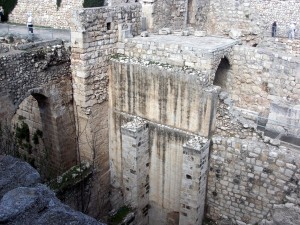 Look how deep the pools of Bethesda were!
